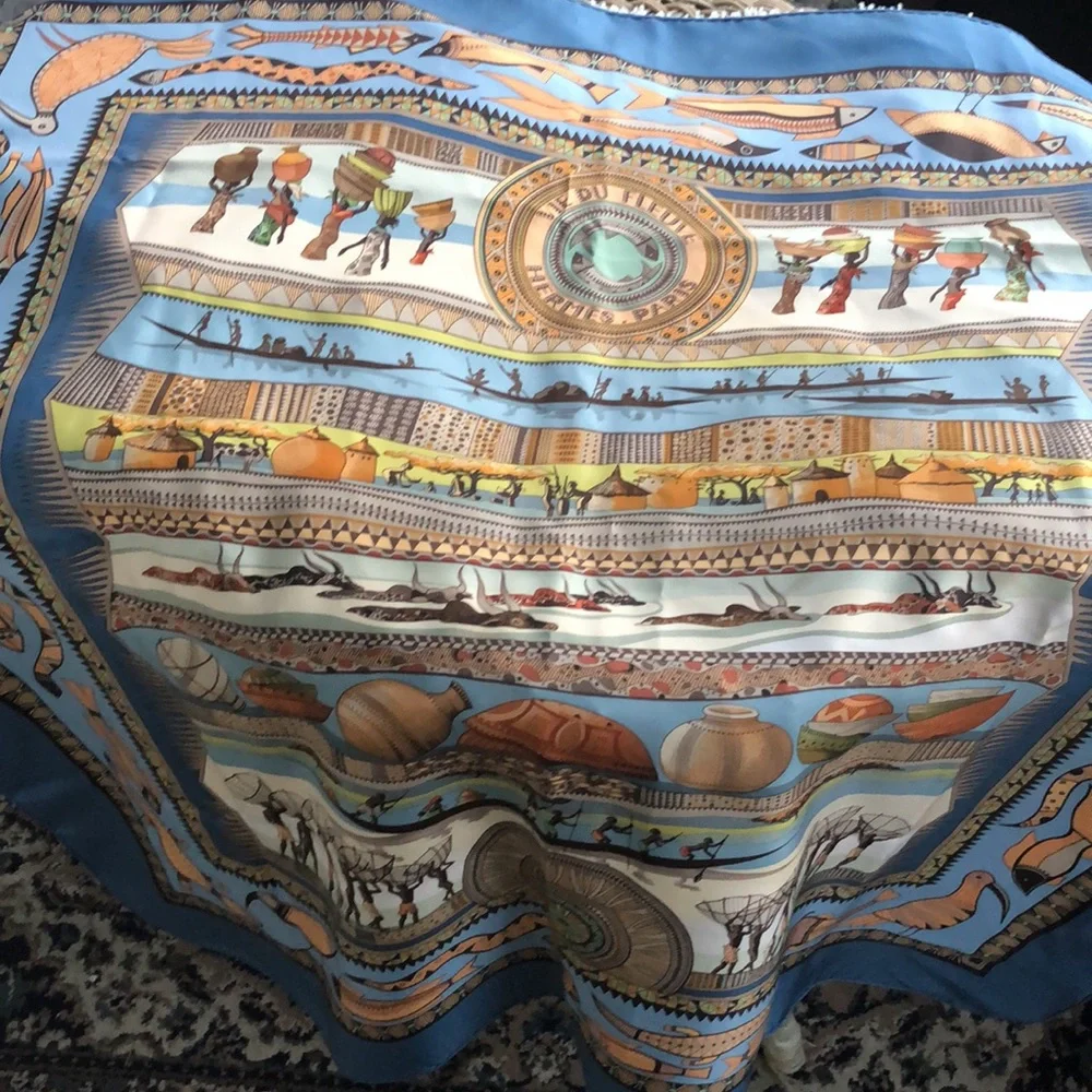 Hermes scarf - Picture 12 of 17